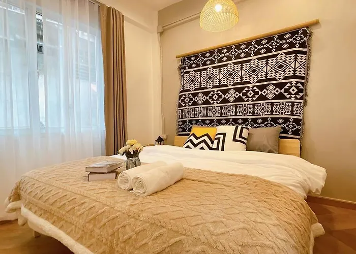 Unwind In Oldtown, Private Floor, Near Grand Palace * Bangkok