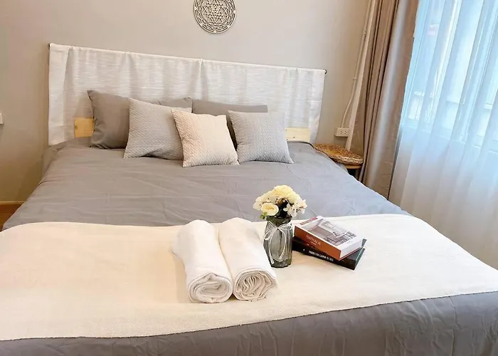 Unwind In Oldtown, Private Floor, Near Grand Palace Apartment *
