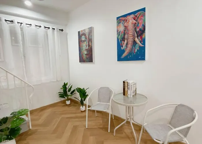 Unwind In Oldtown, Private Floor, Near Grand Palace Apartment Bangkok