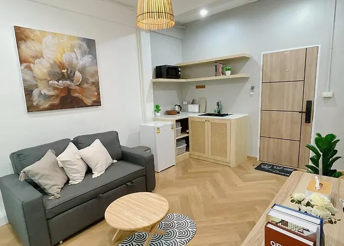Unwind In Oldtown, Private Floor, Near Grand Palace Apartment
